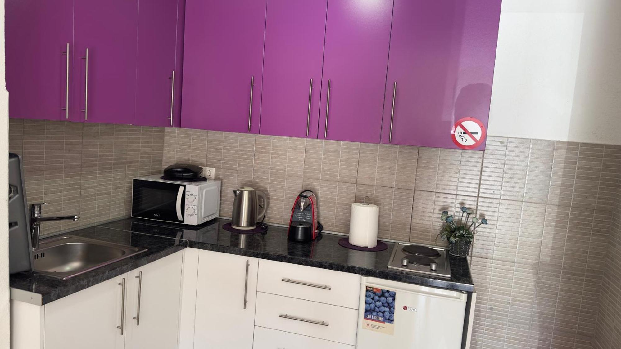 Family Apartment Near Old Town โมสตาร์ ภายนอก รูปภาพ