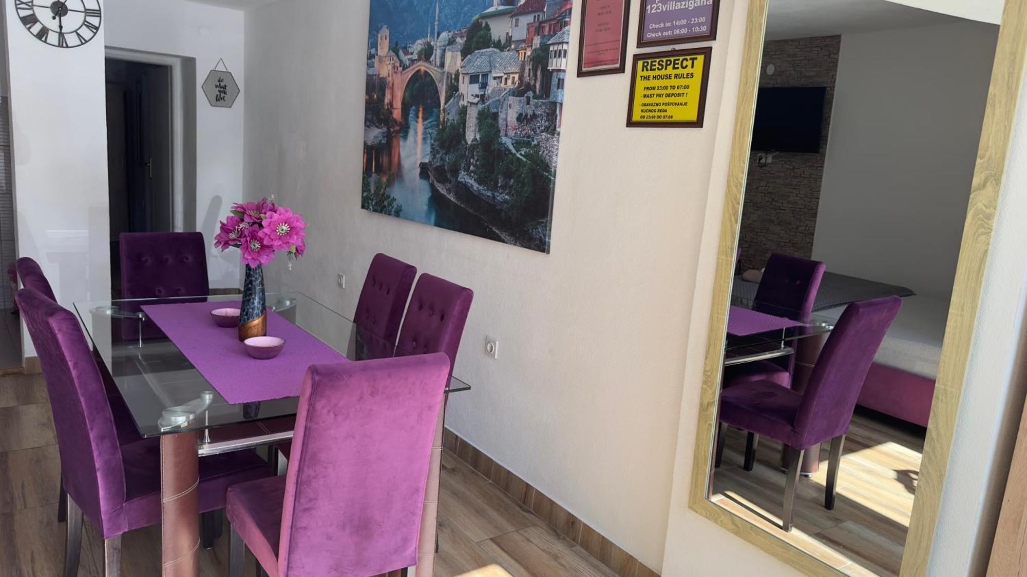 Family Apartment Near Old Town โมสตาร์ ภายนอก รูปภาพ